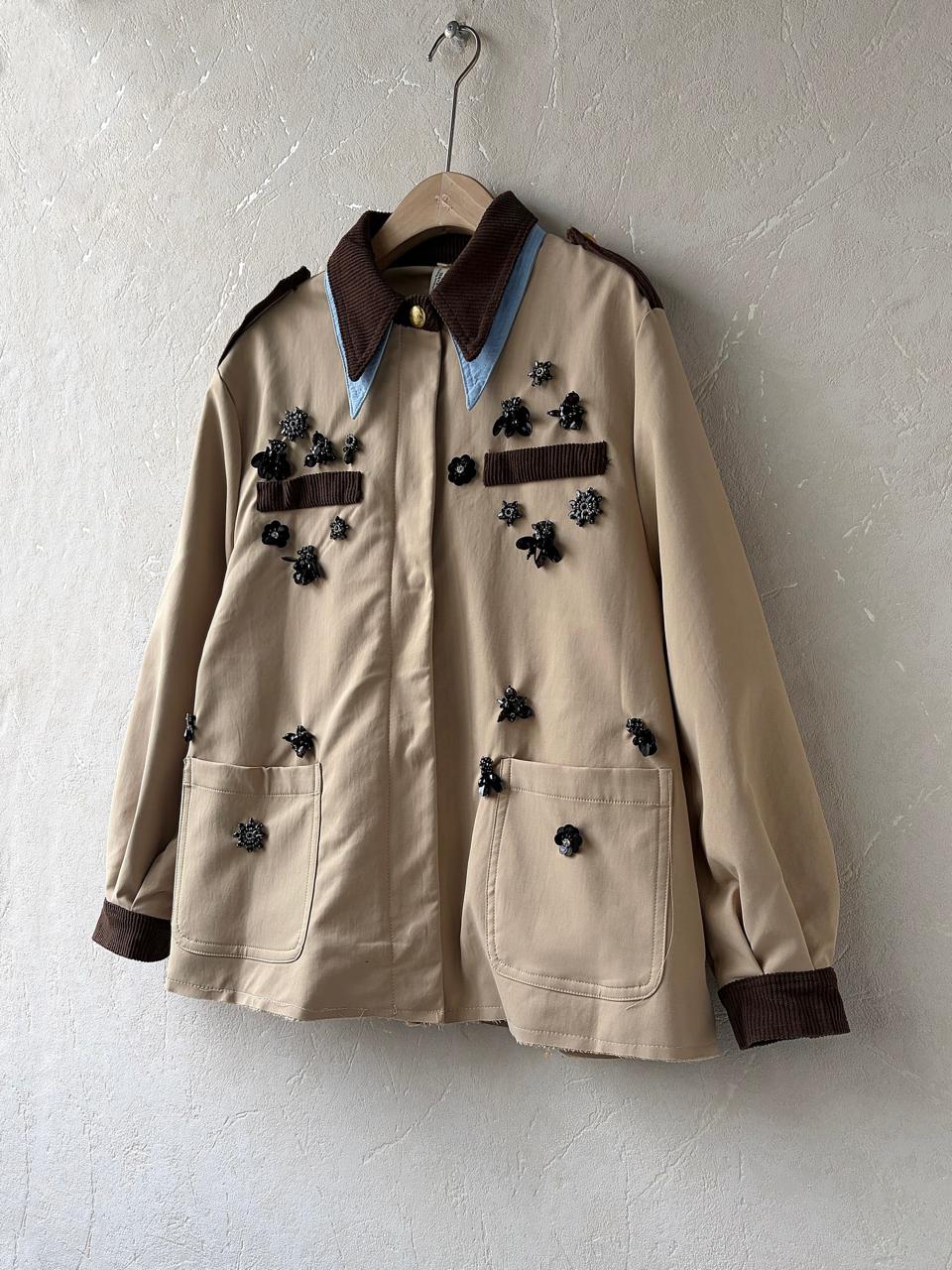 Jacket beige embroidered