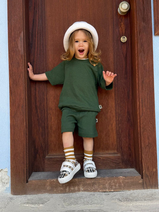 Uni-sex Green Cotton Set