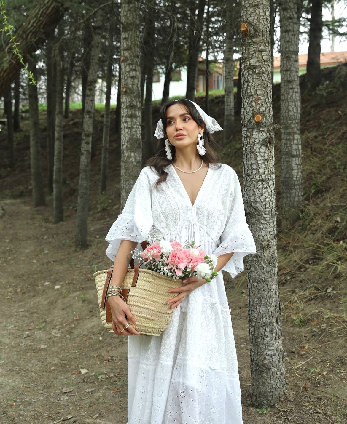 Robin Boho White