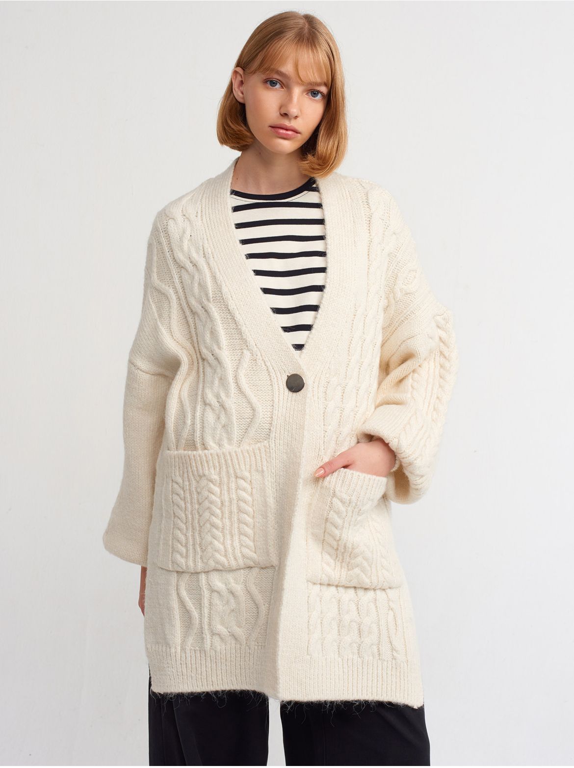 Knitted Cardigan Off White