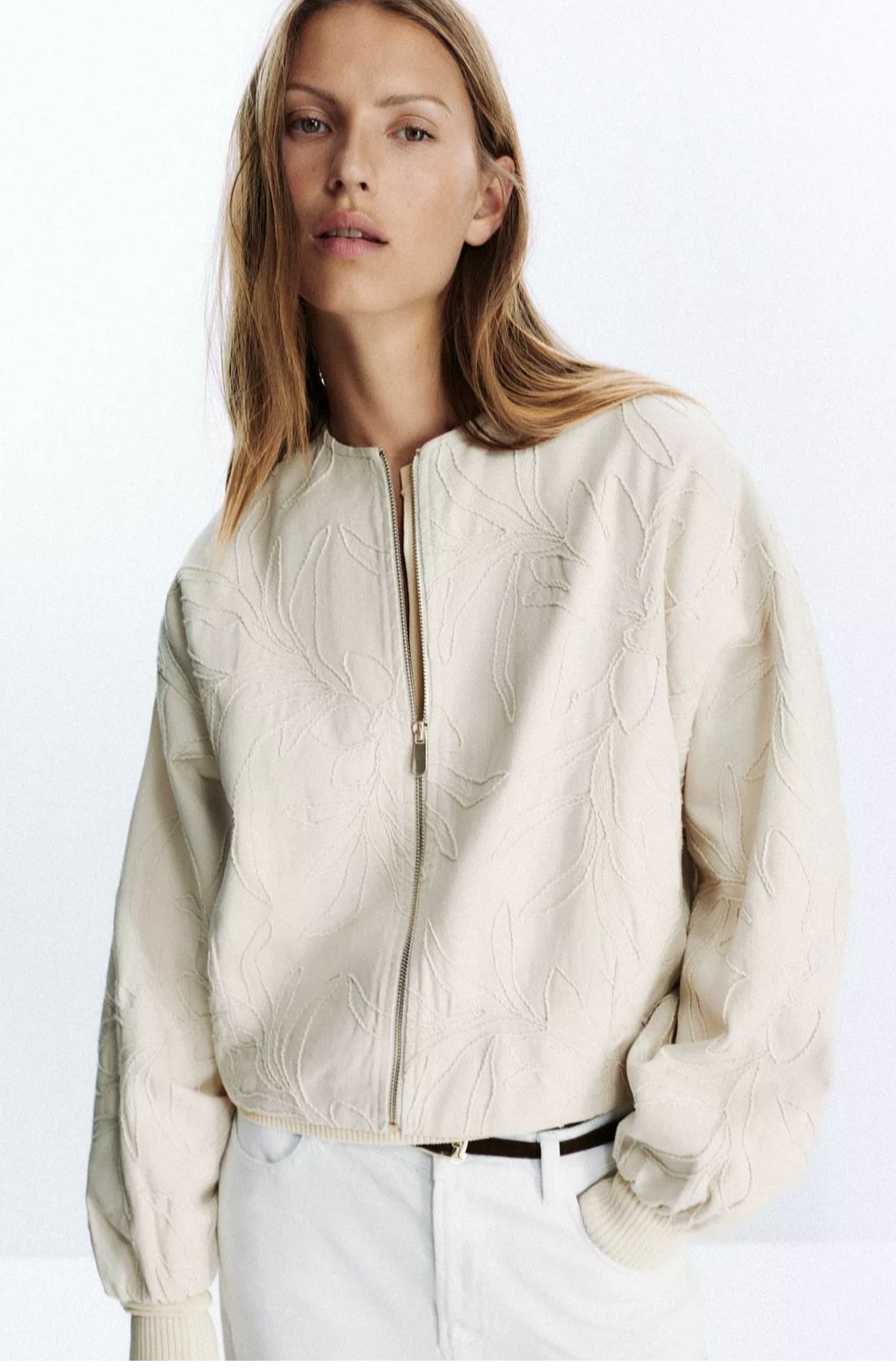 Embroidery Off White