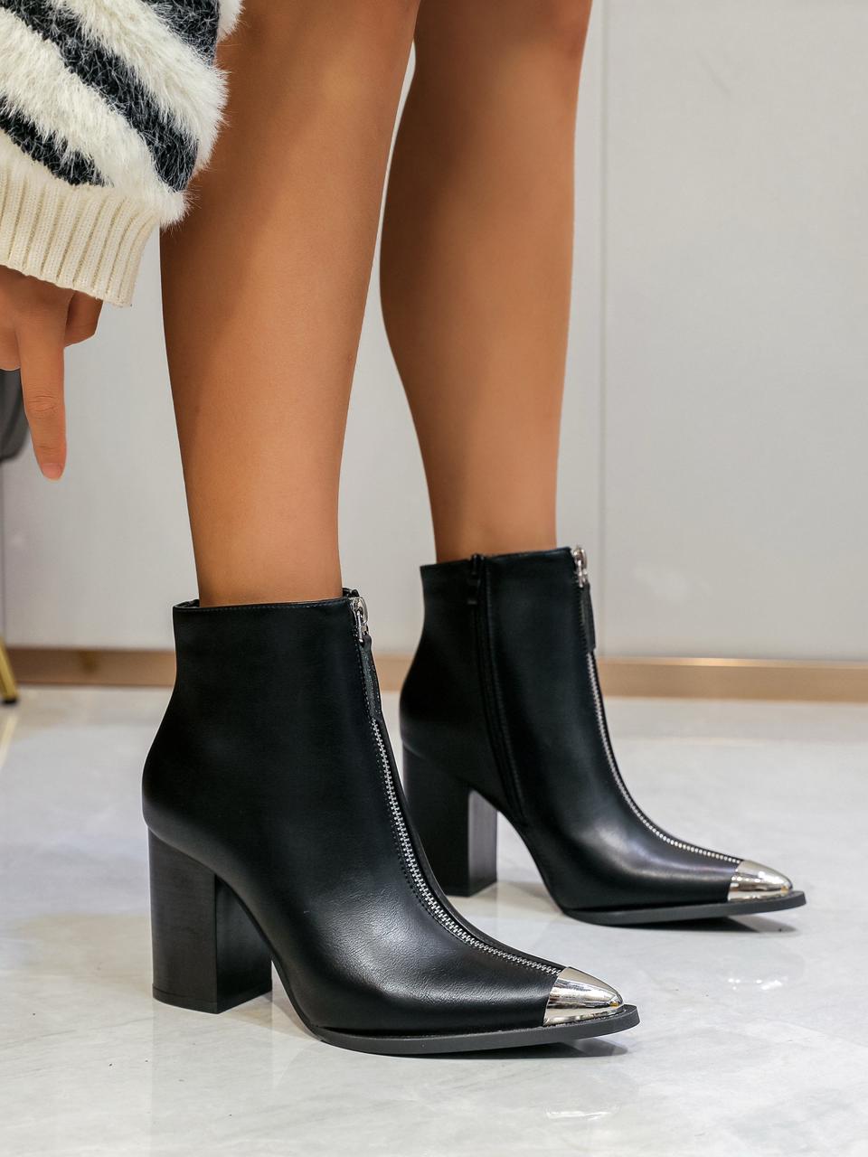 Half Boots Zipper Black