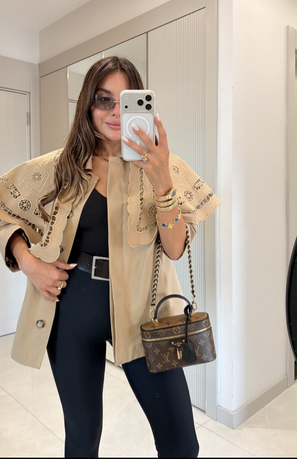 Jacket beige embroidered