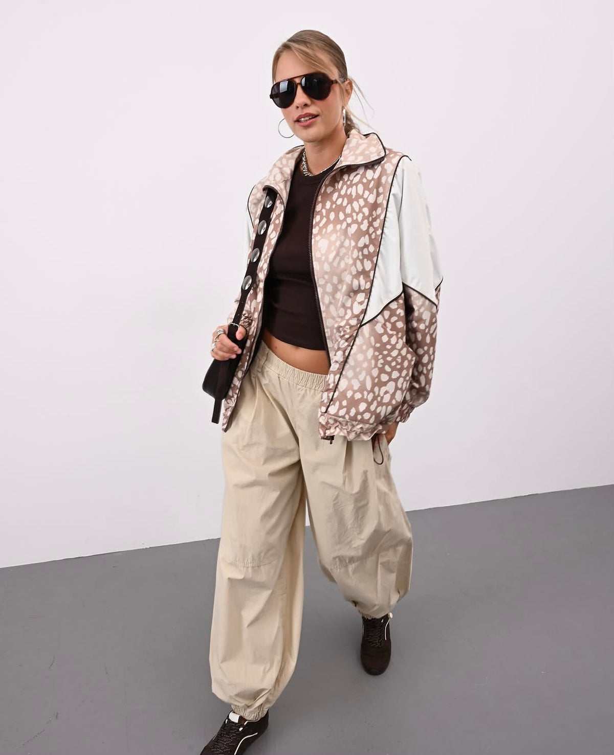 Jacket sweater bambi pattern