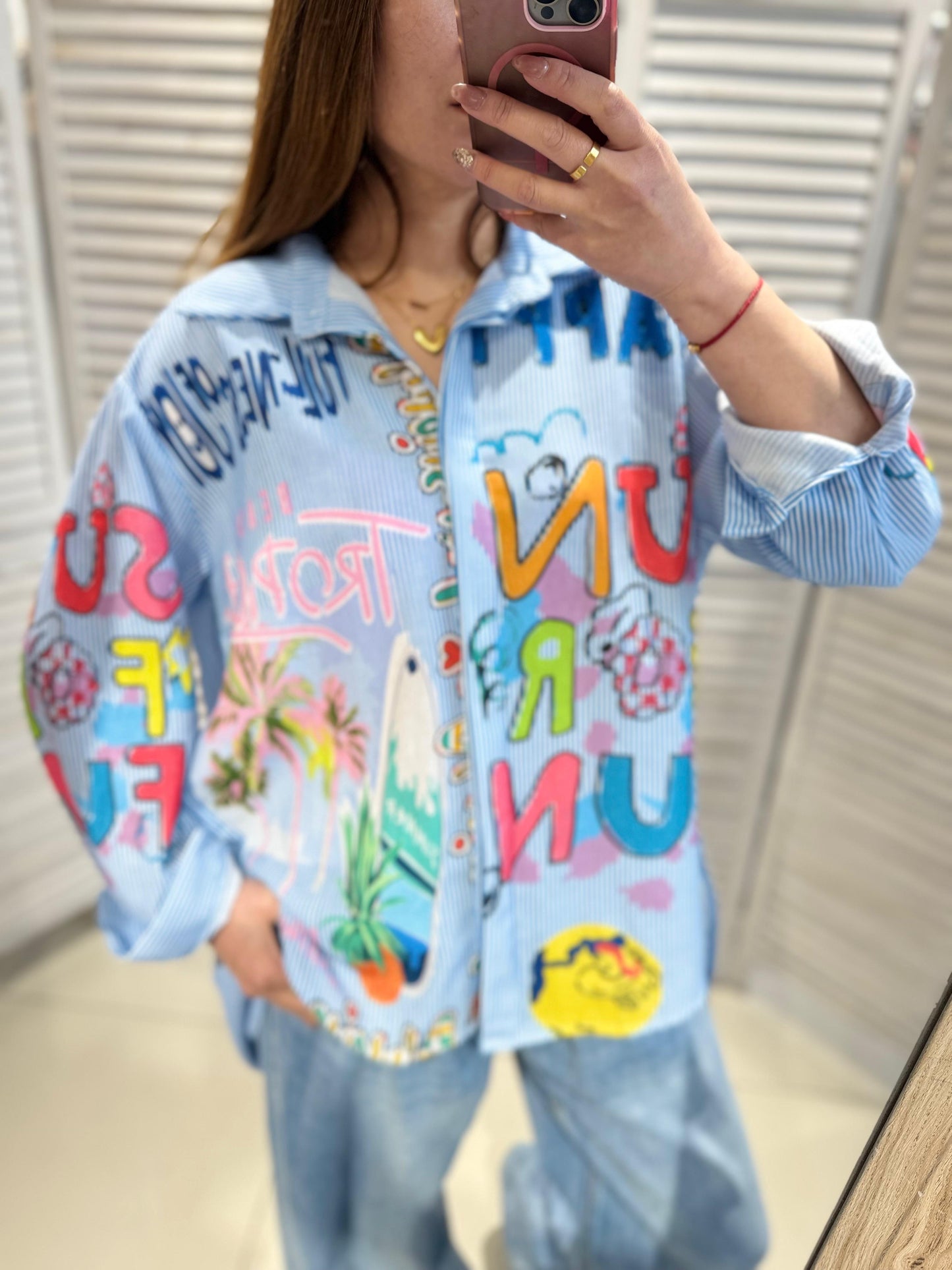 Shirt Victoria Letters Colorful