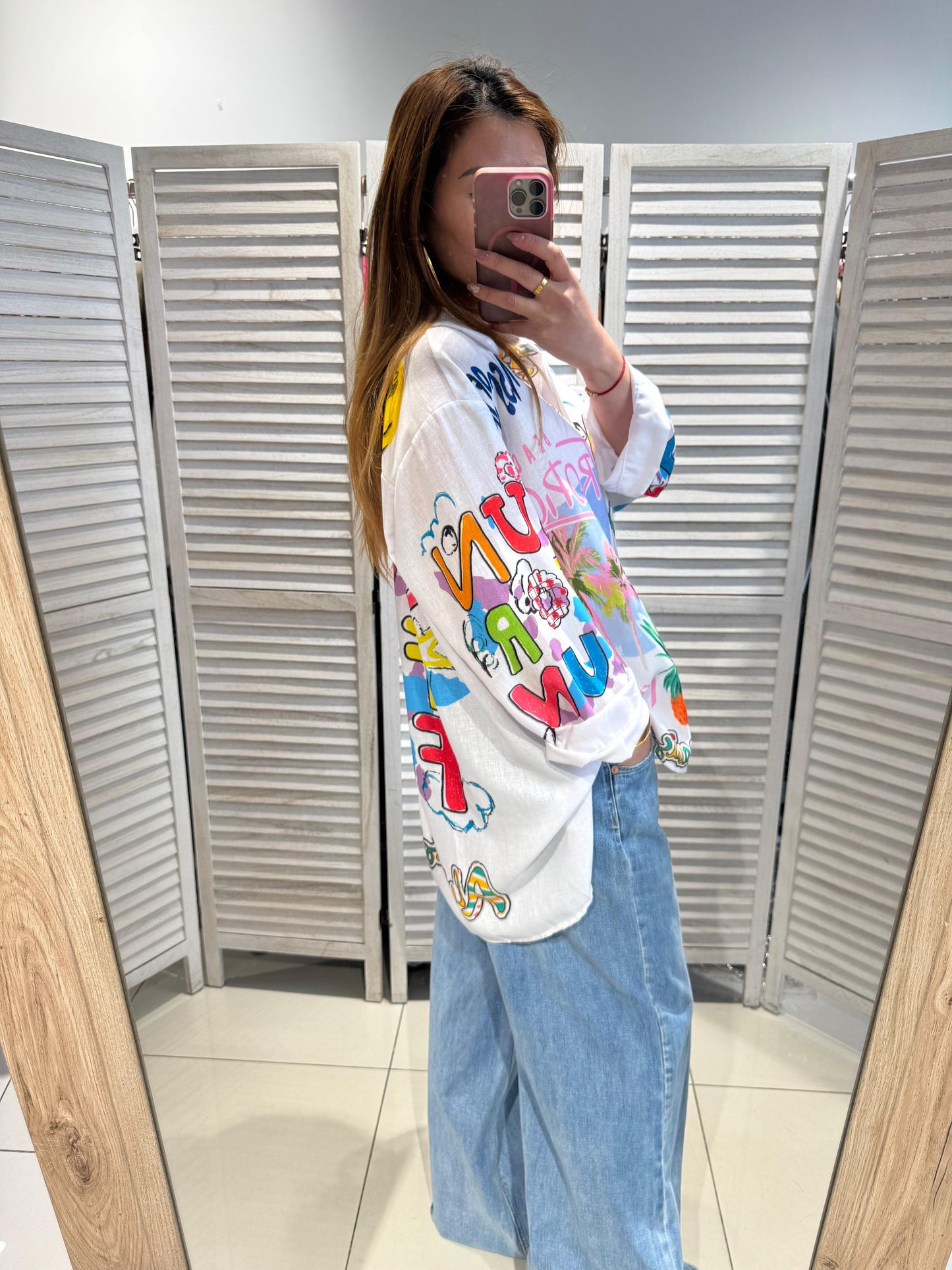 Shirt Victoria Letters Colorful